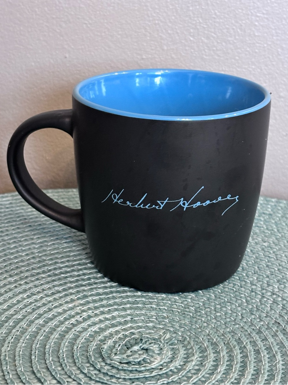 Herbert Hoover Presidential Library Ceramic Coffee Mug Presidential Seal - Picture 3 of 5
